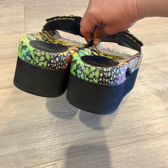 Versace Platform Sandals - Picture 5 of 9